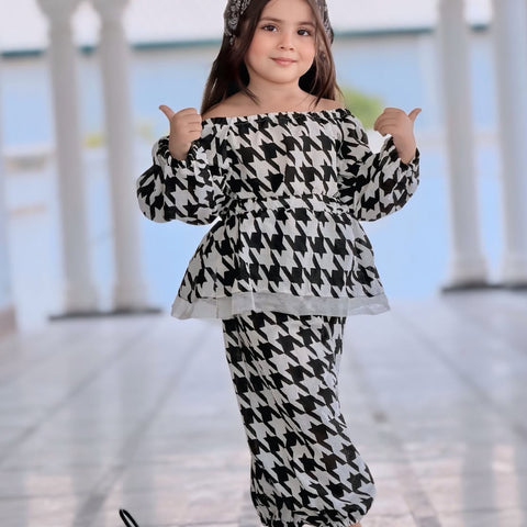 The Black Chic Trouser set