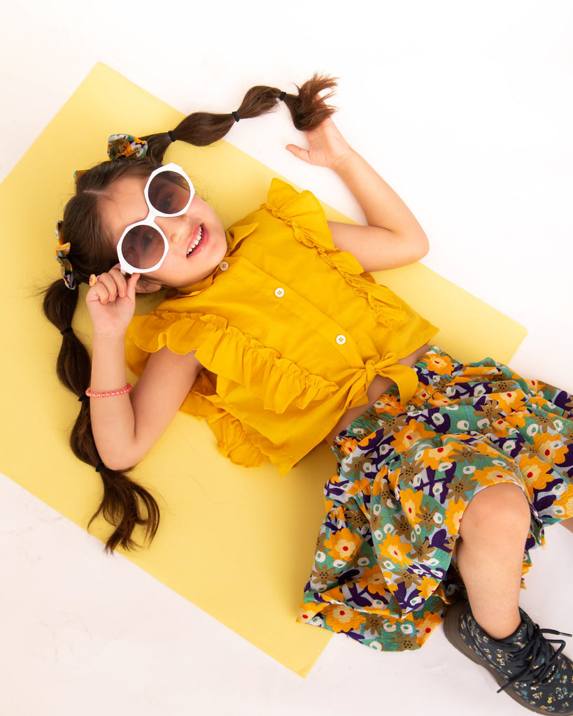 Yellow meadows skirt set