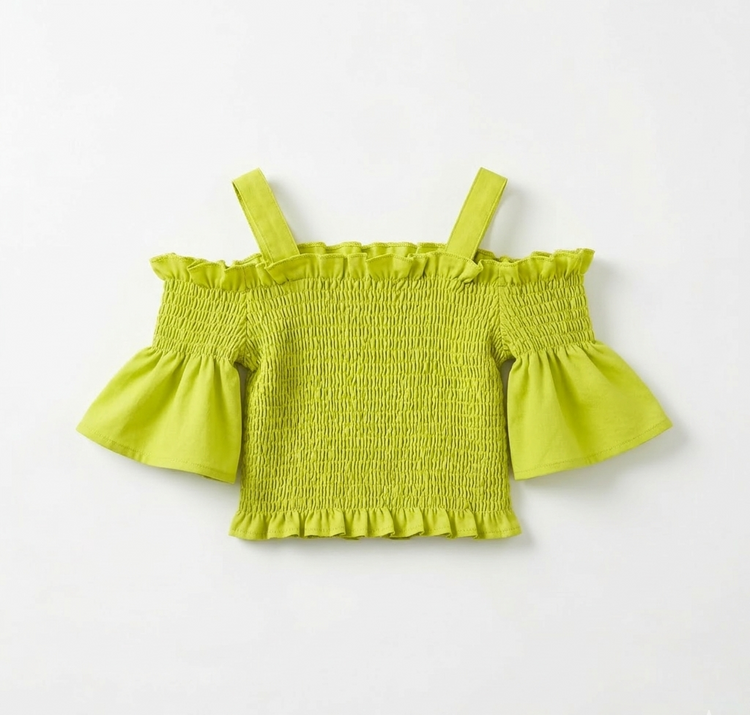 Gathered top green